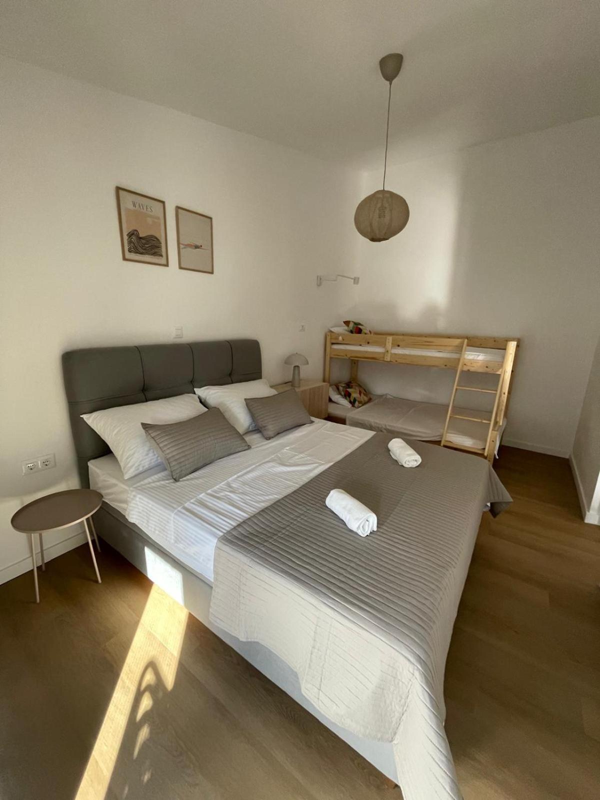 Apartments Ula Vodice Extérieur photo